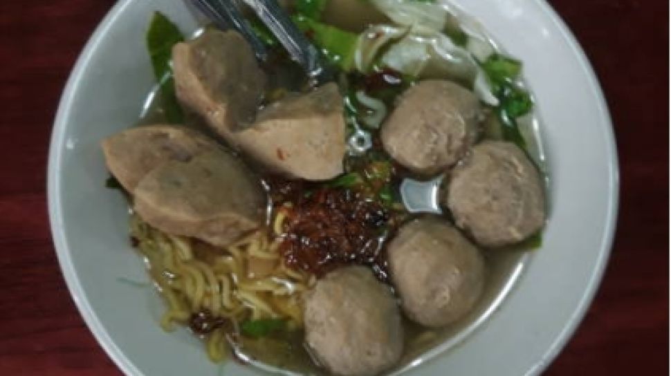 Iqbal Bakso: Rasa Hangat yang Mengingatkan pada Kenangan Lama di Cilacap